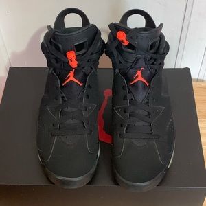 Air Jordan 8 infrared